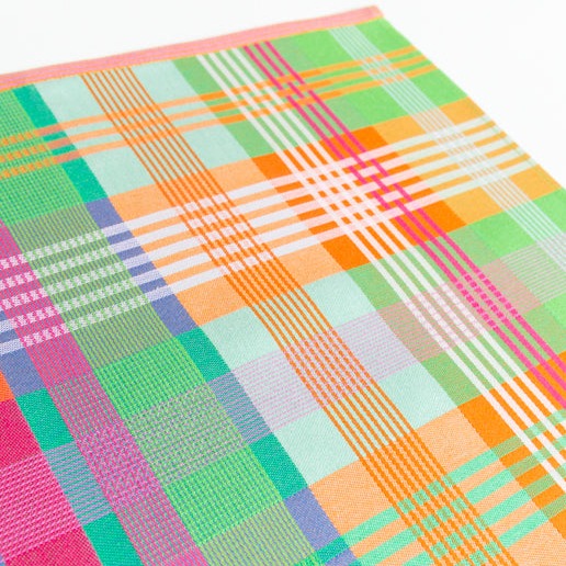 Wild Weave kitchen towel #12c in checkered check design by Foekje Fleur, limited edition