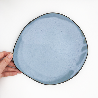 Handmade Ceramics, Medium plate in matt blue Glaze by Hana Karim - Artisinal Stoneware Plates - NAVE shop - online concept store