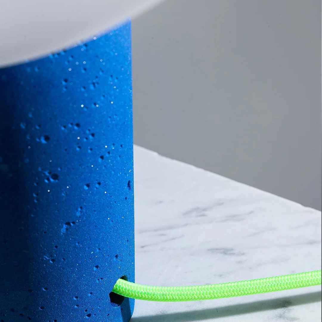 Swap it lamp with blue marble dust base without lampshade, neon yellow textile cable designed by Moodlight Studio and made in France