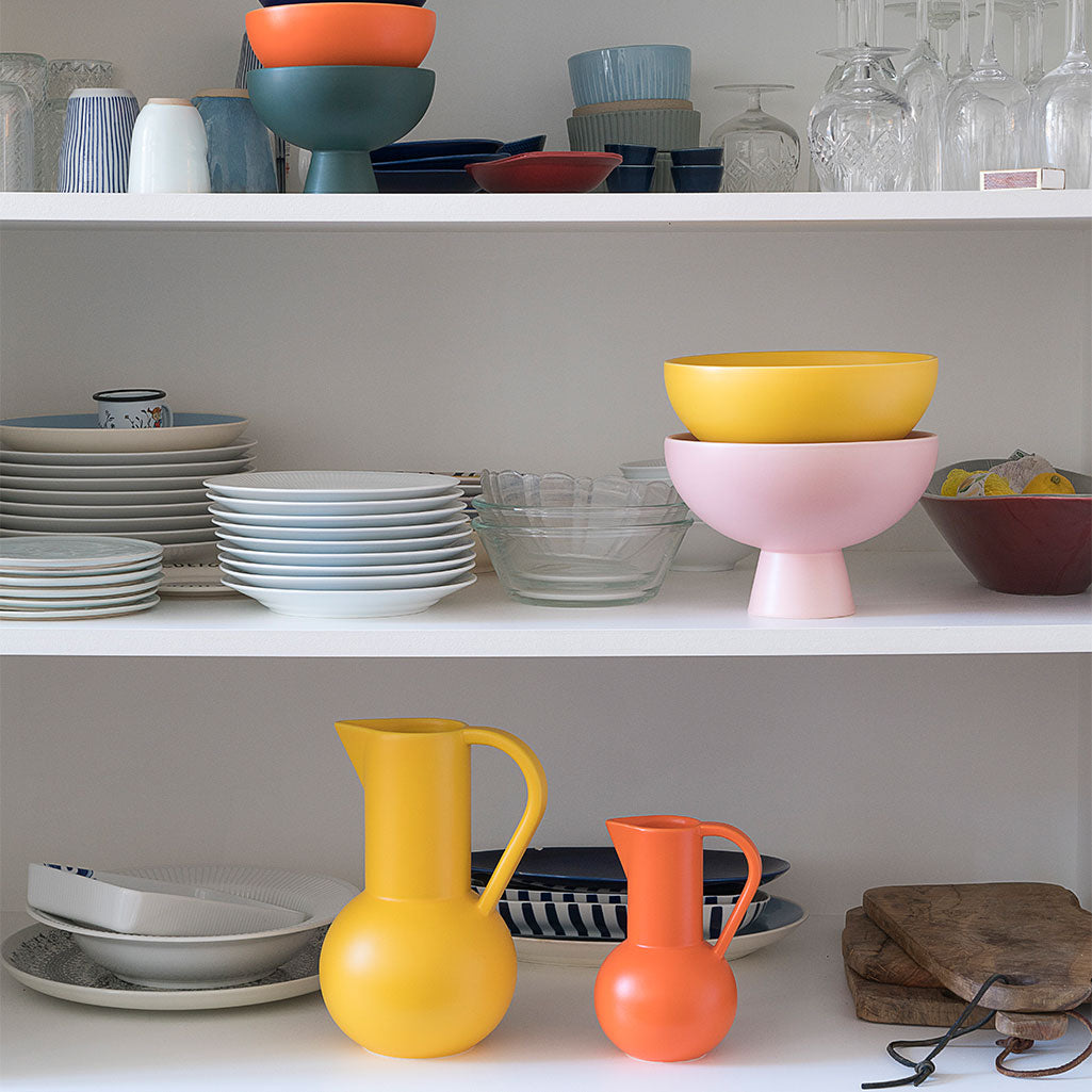 Strøm Bowl Coral Blush, Scandinavian Earthenware by nicholai wiig hansen for Raawii