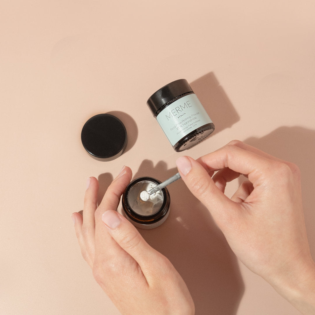 Facial Pore-Refining Powder - 100% Niacinamide, Merme Berlin, clean skincare, nave shop, online concept store